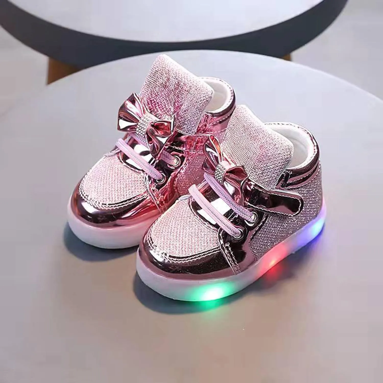 Baby Infant Gold Glitter Lights up Sneakers Hook Loop Flat Non Slip Walking Sport Shoes Toddler Newborn Casual Sneakers