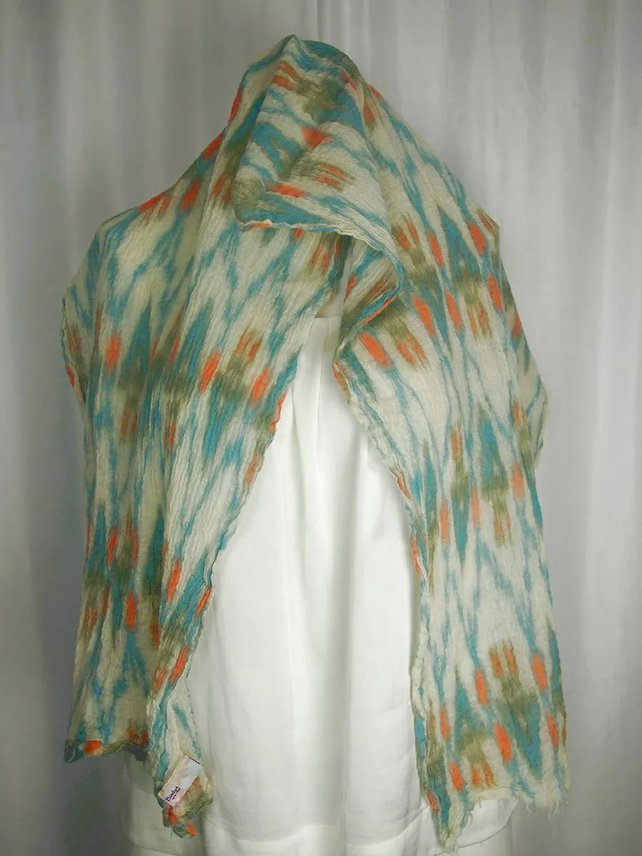 Bindya Aqua & Cream Wool Ikat Crinkle Scarf