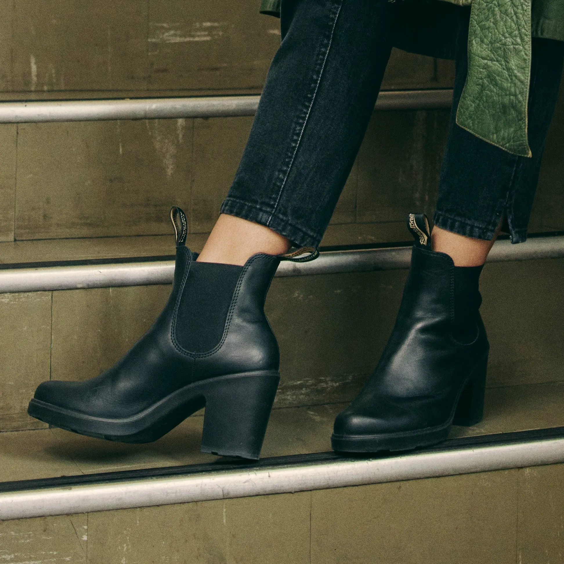 BLUNDSTONE WOMEN'S SERIES 2365 - HIGH HEEL