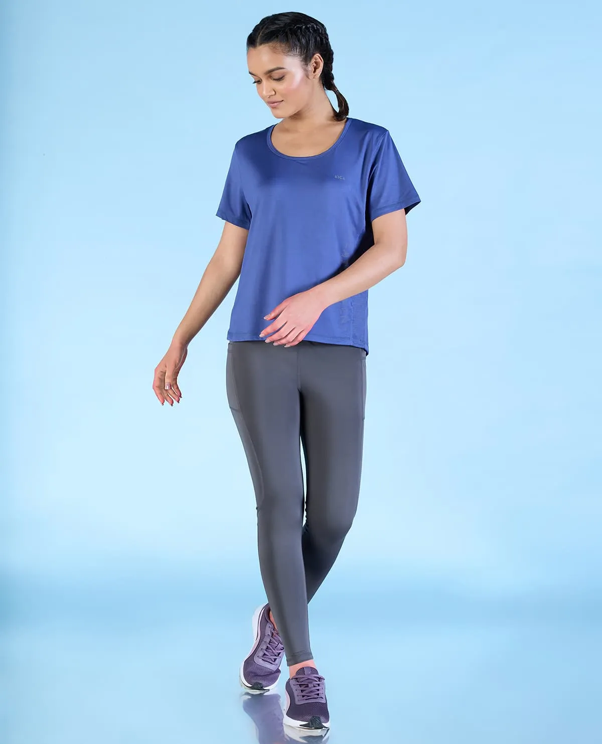 Feather Feel Gym Top