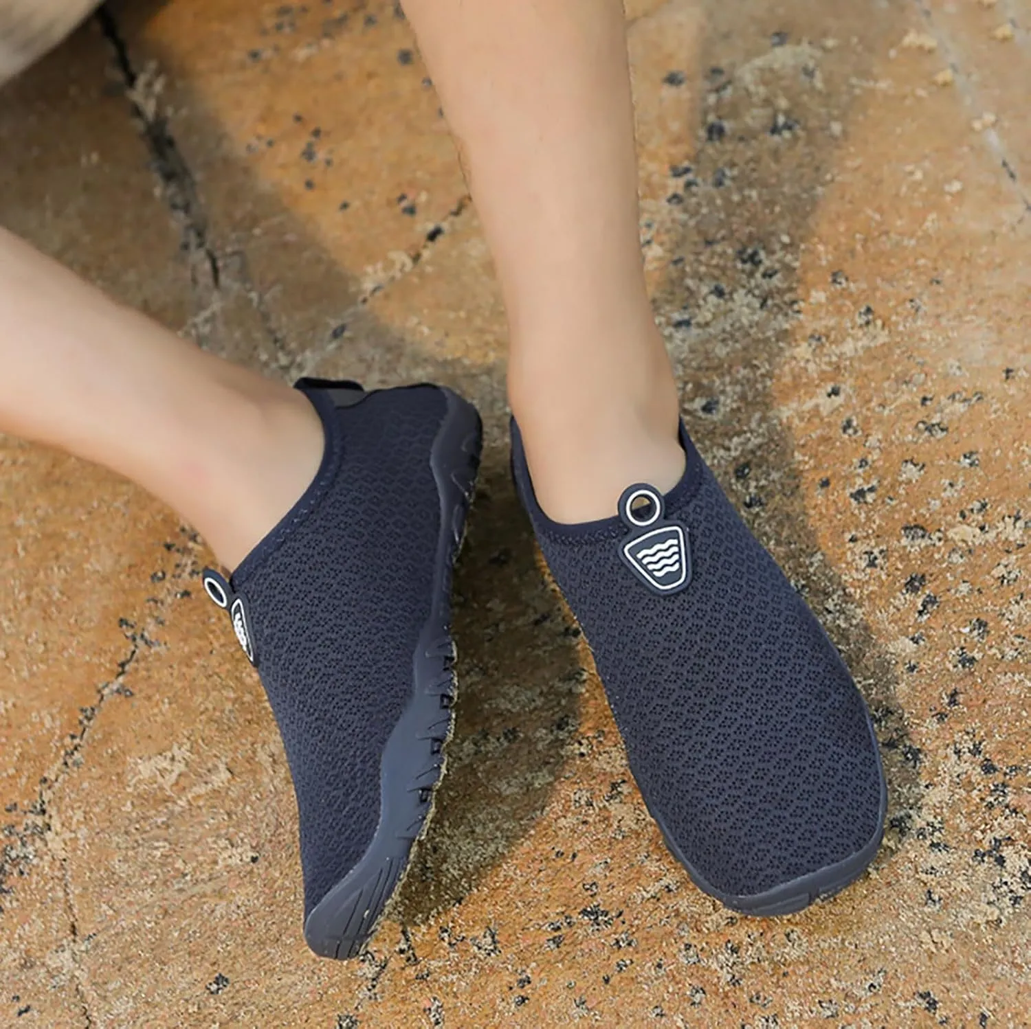 Mens Water Shoes Wide Closed Toe Non Slip Water Shoes Barefoot Wide Water Shoes for Women Barefoot Yoga Exercise Wear Sport Accessories for Water Sports Travel Walk