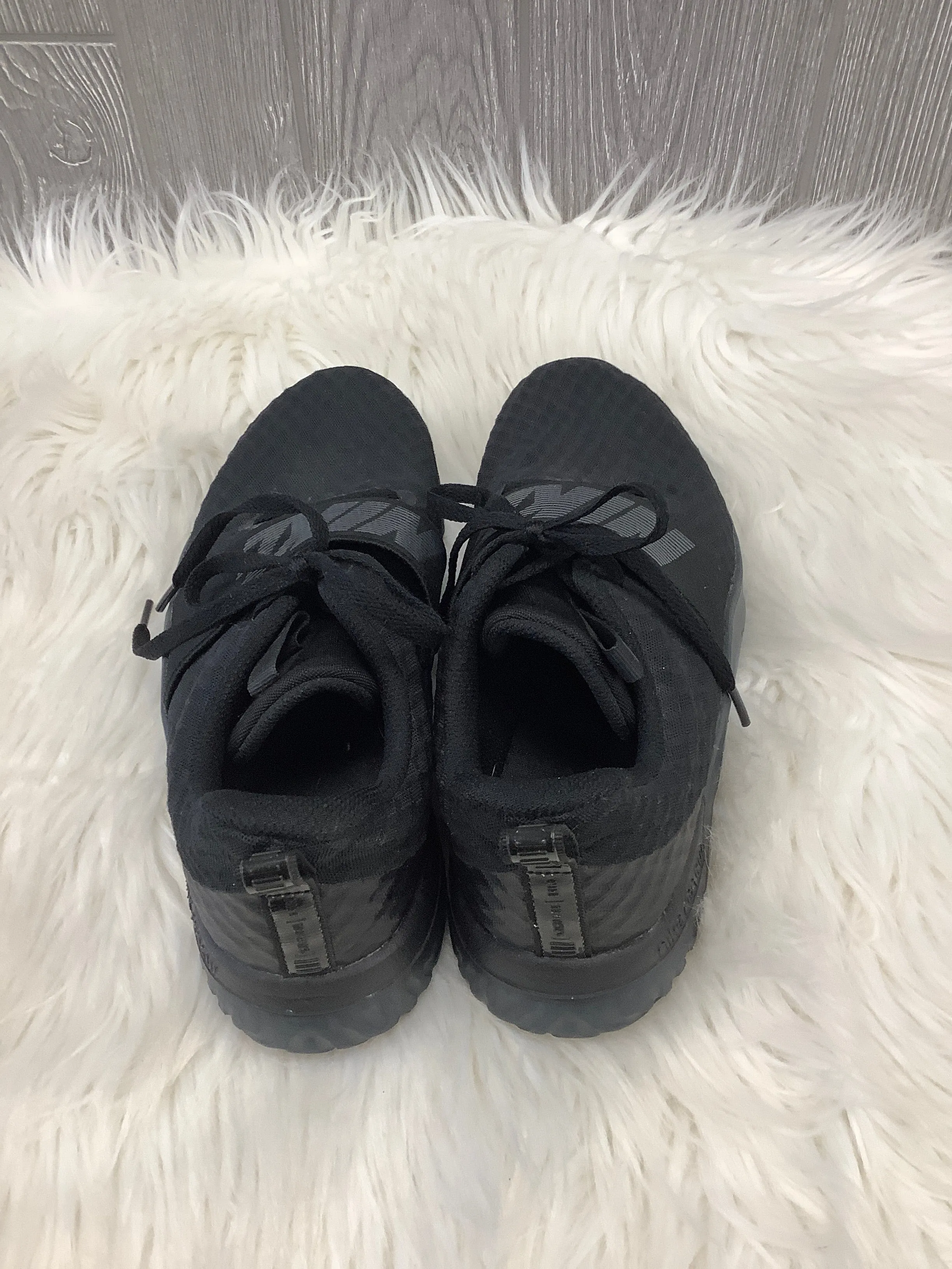 Shoes Athletic By Nike In Black, Size: 7